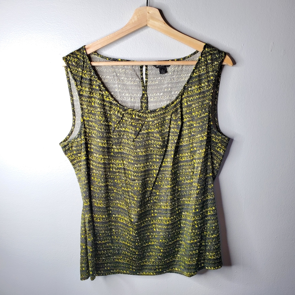 St. John Tank Top Size Large